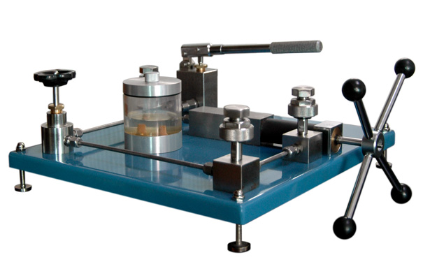 YJY-160型壓力表校驗器