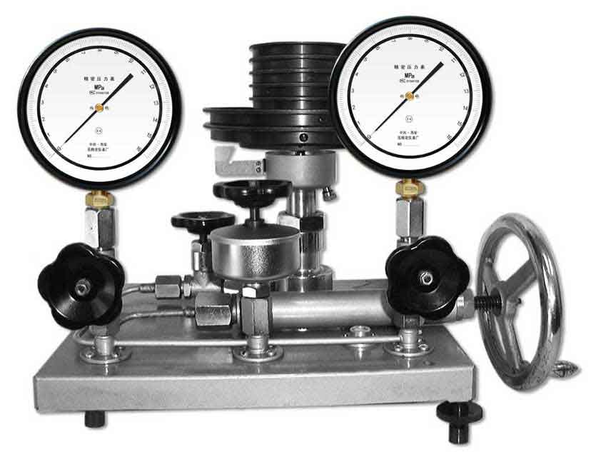 活塞式壓力計